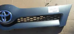 Grille Toyota Corolla Verso II 04- OEM 531110F020