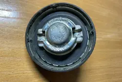 Bouchon de réservoir MERCEDES-BENZ E (W210) 1404700005