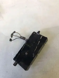 BMW Antennförstärkare OEM 684026204 - Begagnad