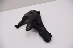Support d'aile droit Volvo V60 II OEM 31468232