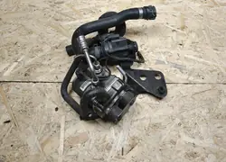 Kraftstoffdruckregler OEM 8W0906009E für Audi A4 B9