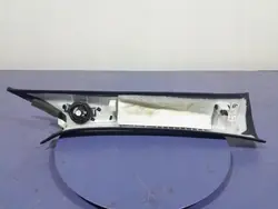 Mercedes A-luokka W177 vasen etupilarin kansi OEM