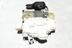 Serrure de porte avant droite AUDI A6 4F2837016B