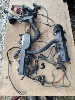 Moottorin Johdotus OEM WiązkaM60 BMW E38 M60B40