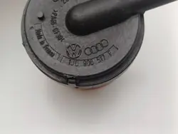 Entlüftungsventil OEM DRC97139 für VW Golf IV - Gebraucht