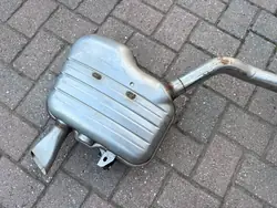 Audi A4 B9 Lift Höger Avgasljuddämpare OEM 8W5253612A