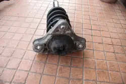 OEM 8E0413031CB Etujousi Audi A4 B6:lle