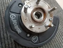Pivot de direction gauche OEM 68444105AB Jeep