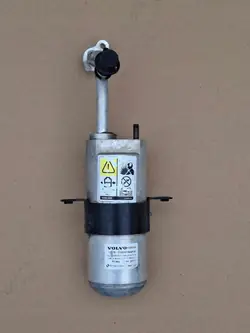 Volvo FH4 AC-torkare OEM 82693739 - Begagnad