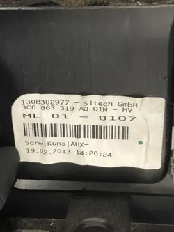 VW Käsinoja OEM 3C0863319AQ Passat B7 2012