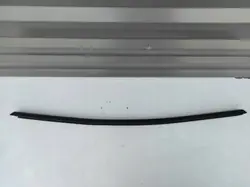 Tesla Model Y vasen takaikkunan raapija OEM 1495722-00-C