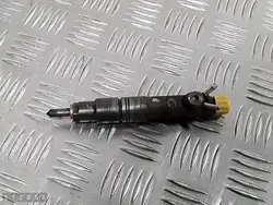 Iniettore Volvo V70 II 2.5 TDI 074130201Q