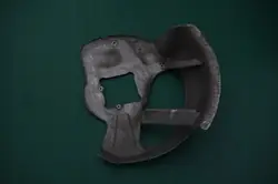 Aston Martin OEM 8D332K004AB - Peça Usada