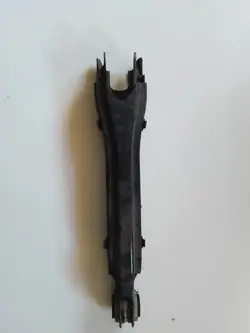 MKY14590 Lien de stabilisateur arrière Mercedes Classe C W205