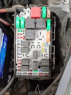 Zekeringkast Opel Corsa D OEM MM-0603-1 1.2 16V