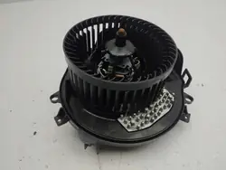 Motor de ventilador Volkswagen Golf VIII 2022 5Q2819021C
