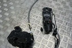 VW ARTEON Vänster Bakdörrslås 5NA839015E