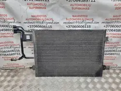 OEM 8D0260401G AC-kondensaattori VW Passat B7 Alltrack