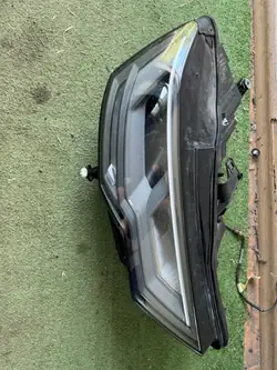Audi A6 C8 Oikea Full LED Ajovalo OEM 255101
