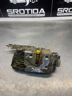 Sprinter 906 VW Crafter Dörrlås - A9067400835