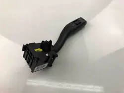 Audi A4 (8EC, B7) Steuergerät 4E0953503A