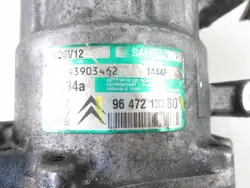 Compresseur de Climatisation Peugeot Citroen 9647213380