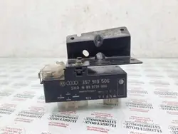 Relais ventilateur radiateur Ford OE OEM 357919506
