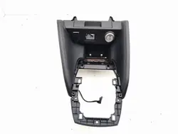 Vasen Kehys Nissan Leaf II OEM AMD211450 - Käytetty