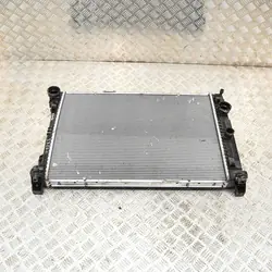 Mercedes-Benz E A207 2015 Koelradiator