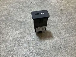 Módulo USB OEM A2478200101 para Mercedes-Benz 2.1L Diesel