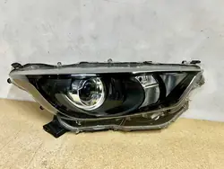 TOYOTA YARIS IV P21 Phare Droit 81130-K0060 OEM