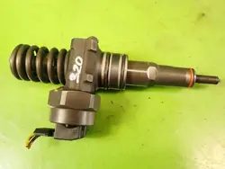 Audi A4 B6 Inspuitpomp OEM 038130073J 0414720015