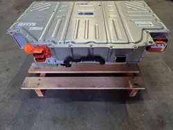 Batería Jaguar OEM L8A2-10B759-AD 49Ah Usada