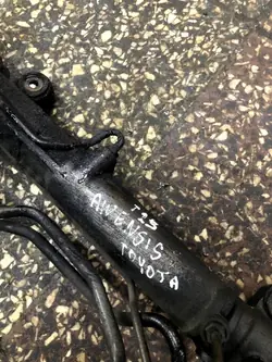 OEM 164385/FOX ohjausvaihde Toyota Avensis T25:lle