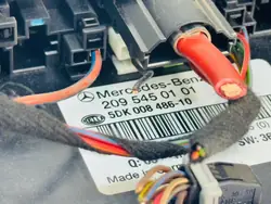 Caja de Fusibles Mercedes OEM 5DK00848610 CLK C209