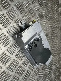 Amplificador BMW OE 5A57045 usado - Ajuste directo