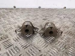 Subaru bakre stabilisatorfäste OEM FBZ3569