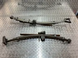 Mola de lâminas traseira OEM DG20375 Fiat Fullback