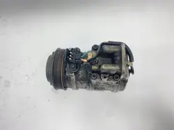 Ilmastointikompressori Mercedes W124 W126 W107 300