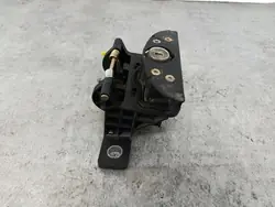 Poignée de coffre Mercedes OEM A1687400793 - Occasion