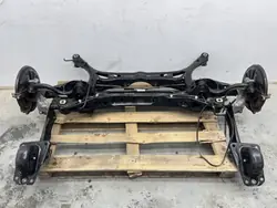 Viga suspensión trasera VW Tiguan II OEM MMAUTKO-27767