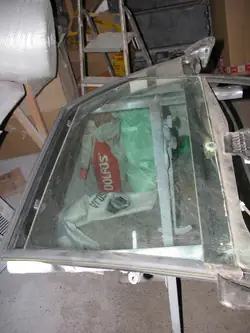 Mécanisme de vitre arrière gauche Audi A4 B7 8E0839461B