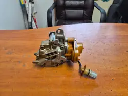 Bomba de óleo Mercedes OEM 2821800600 para Classe A W177