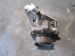 Power Steering Pump Ford Fusion I 1.4B FL Used