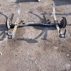 OEM 7113359 Poutre Suspension Arrière VW Caddy