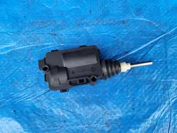 OPEL Vectra C Signum Brandstoftankklep Actuator GM 24438209