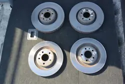 OEM Remschijvenset 349mm voor 330mm achter Audi