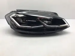 Farol direito VW Golf VII Lift TOP LED