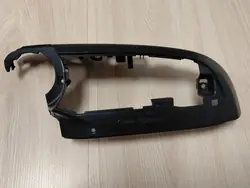 Toyota BZ4X Untere Spiegelabdeckung Links OEM