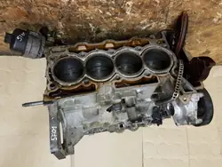Bloc moteur inférieur OEM mercedes413 - Pièces